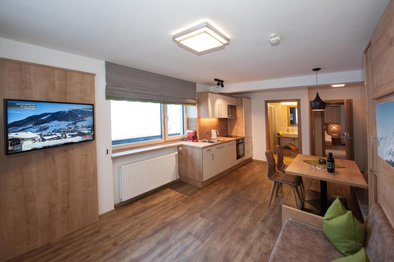 Appartements Alpin ザールバッハ・ヒンターグレム エクステリア 写真